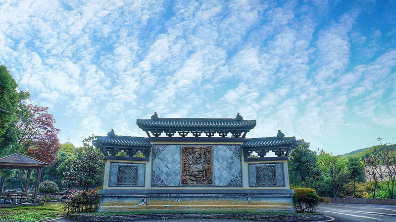 揭秘江苏无锡宜兴公墓龙墅福园：正规公墓，品质之选！